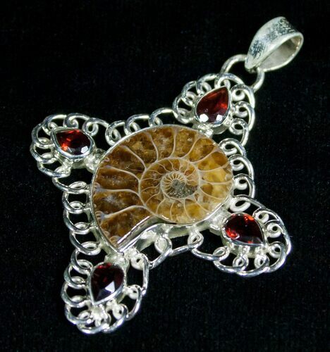 Sterling Silver Ammonite Pendant With Garnets #5108
